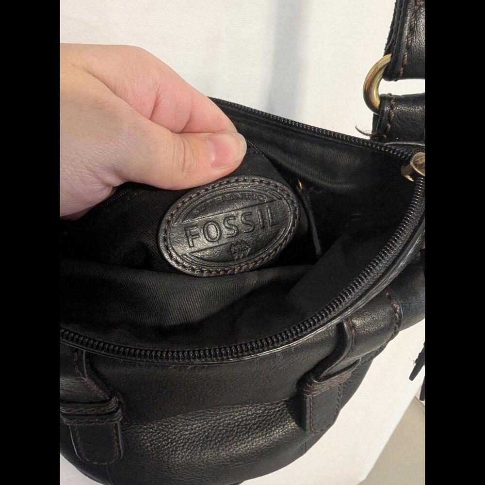 Vintage FOSSIL Black Leather CARSON Top Zip Crossbody Purse Bag - Picture 5 of 8